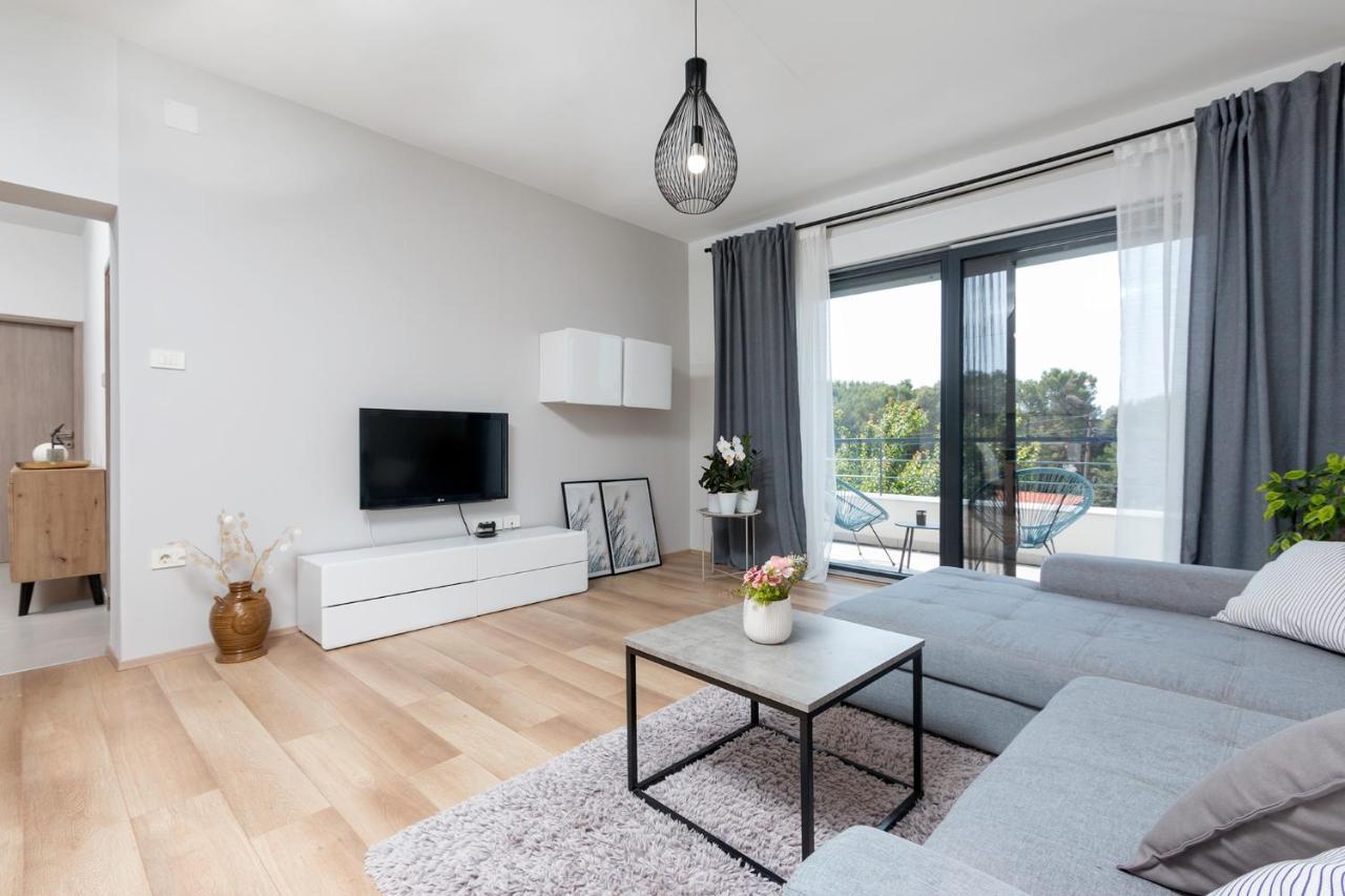 Apartman Olea プーラ エクステリア 写真